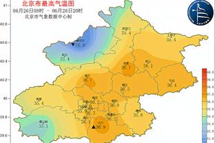 效率一般！杜兰特半场11中4得到12分4篮板